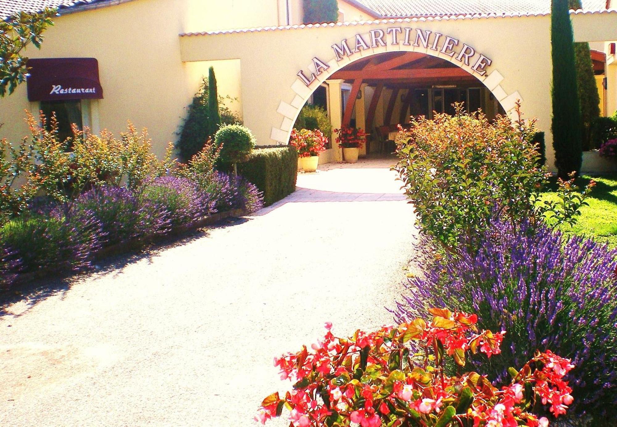 Hôtel Restaurant La Martinière Montélier Exterior foto
